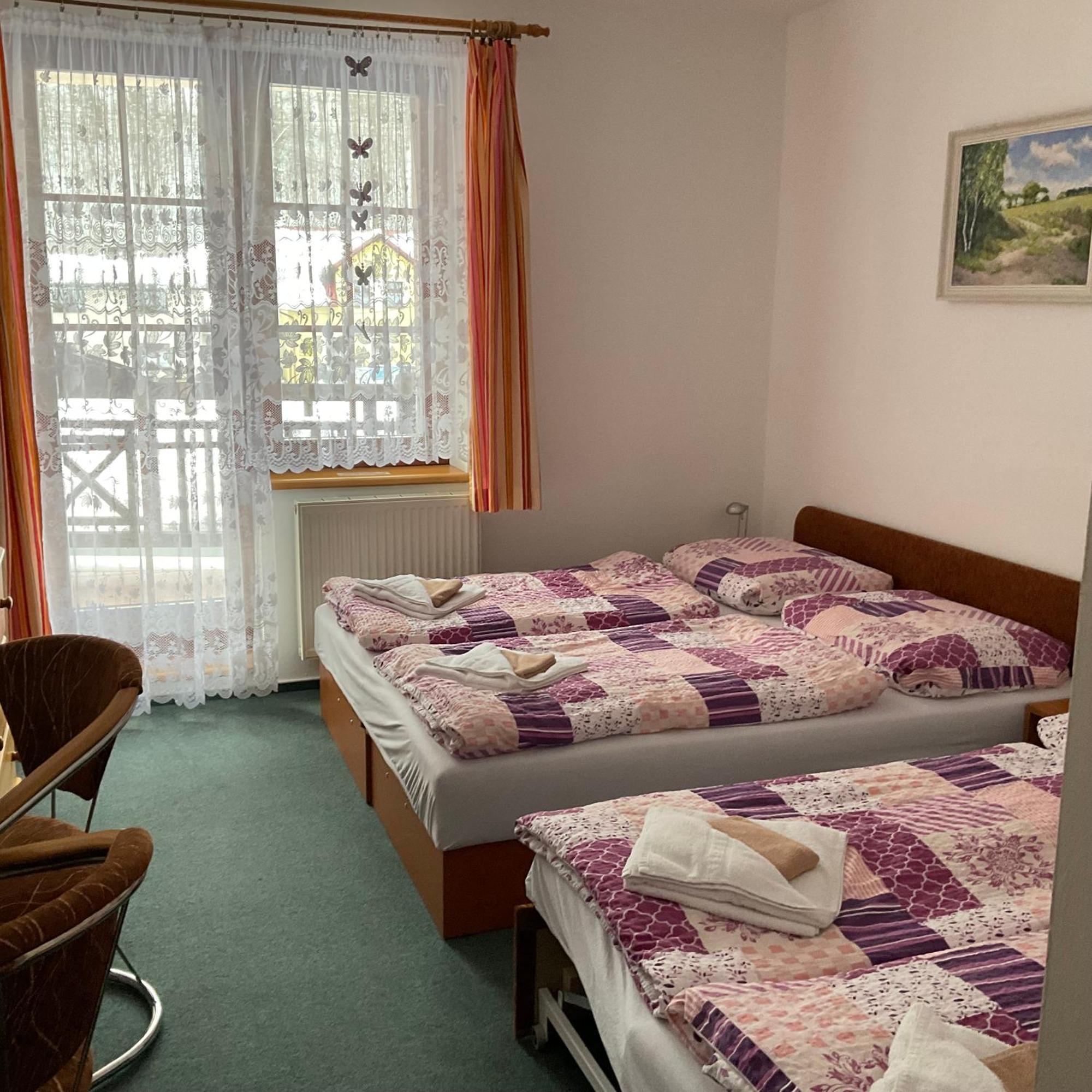 Pension Holiday Vrchlabí Exterior photo
