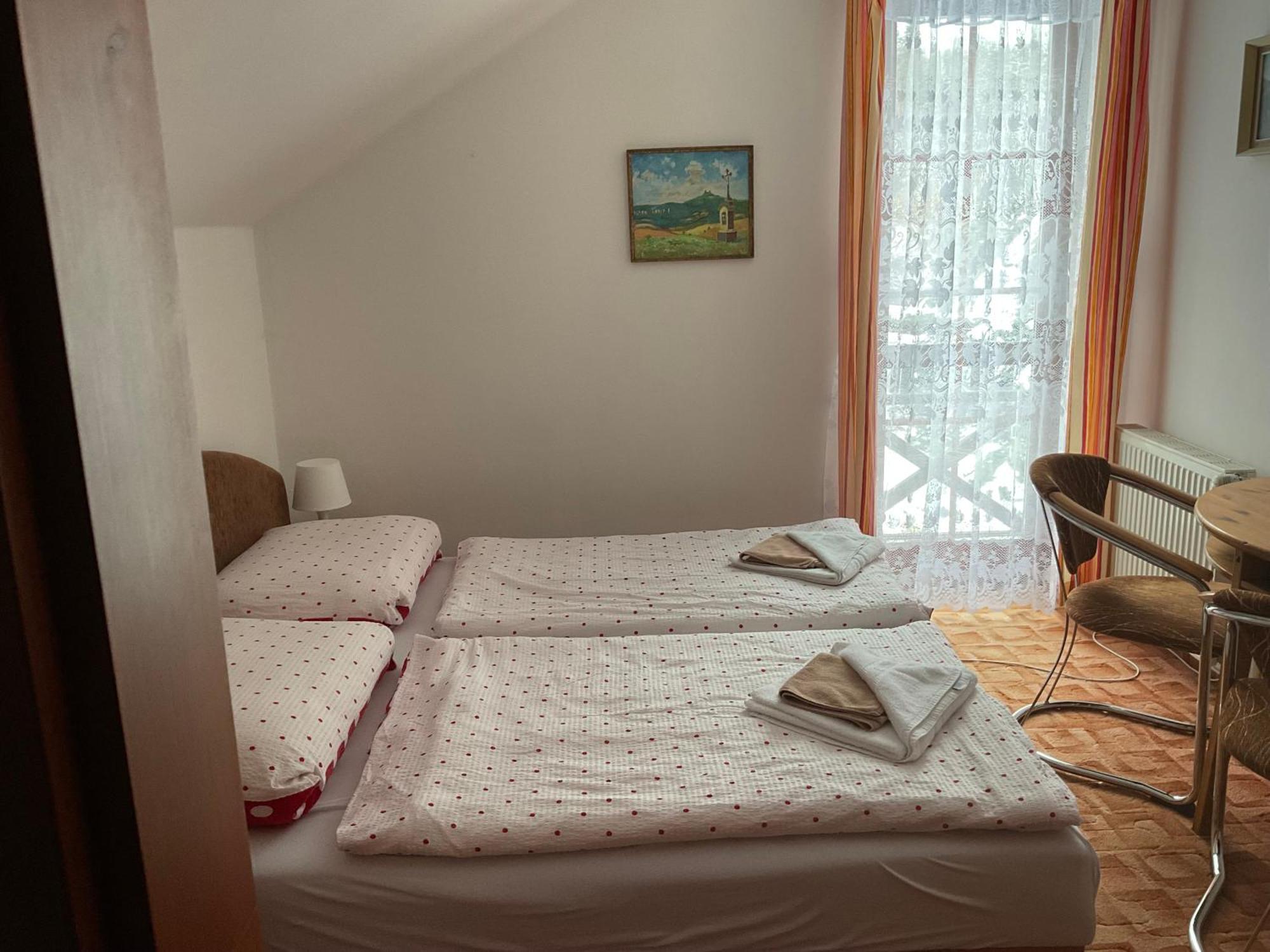Pension Holiday Vrchlabí Exterior photo
